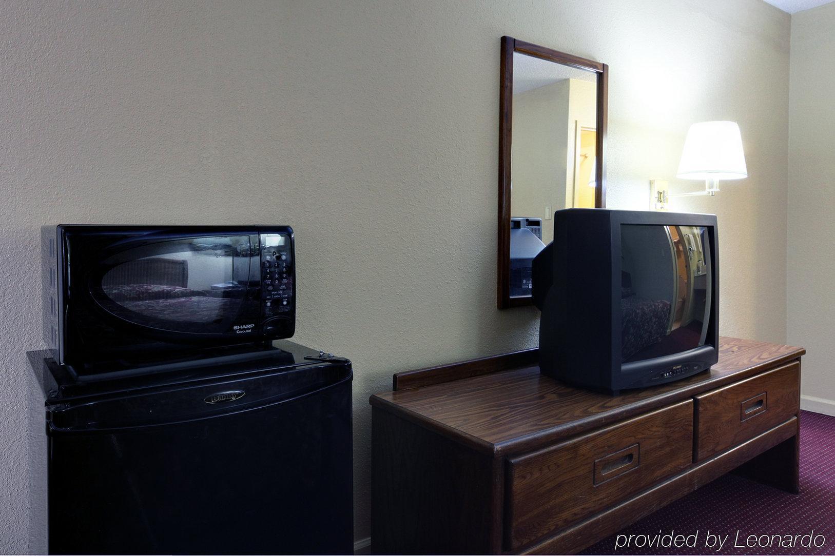 Americas Best Value Inn & Suites Greenville Camera foto