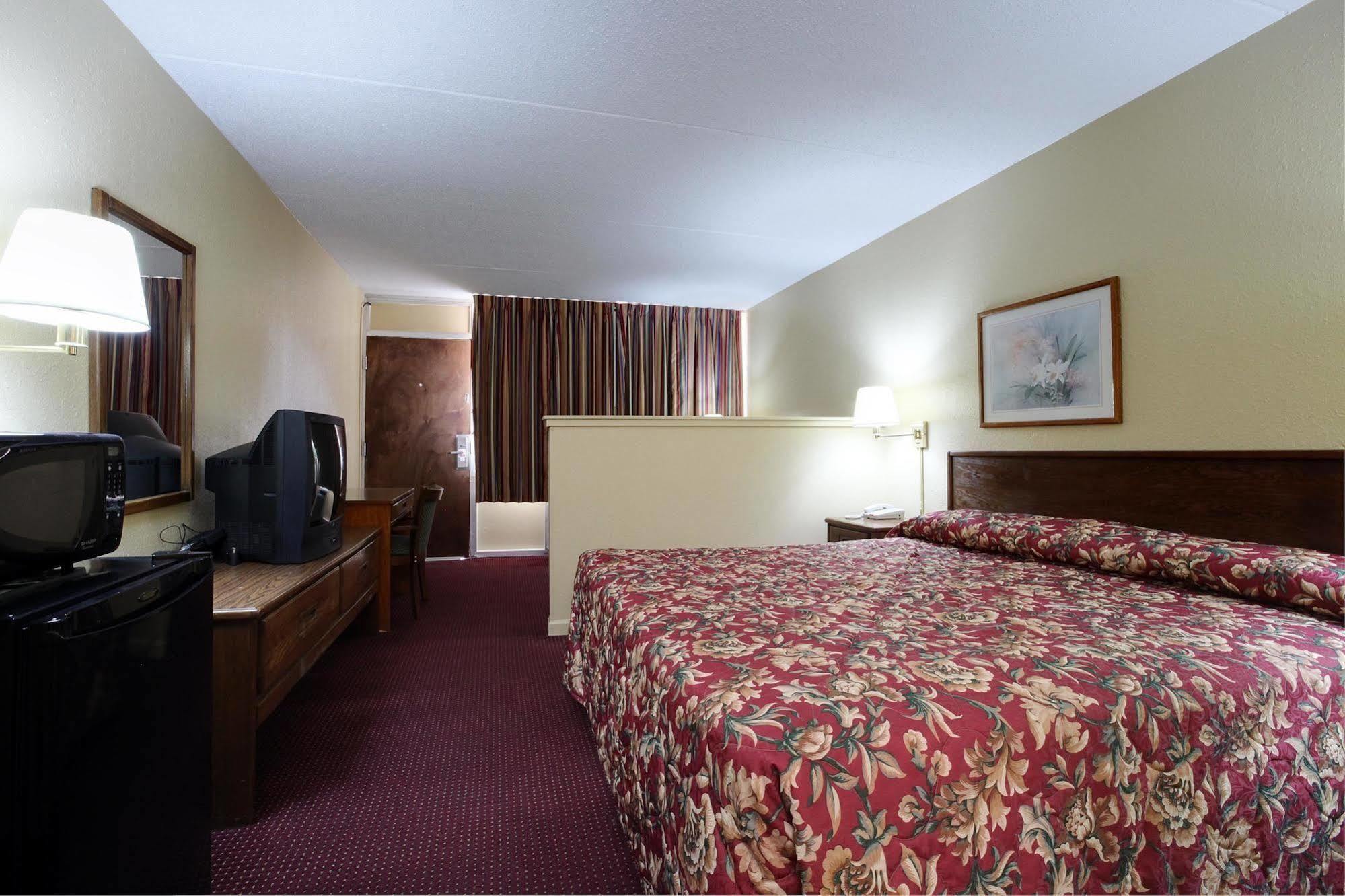 Americas Best Value Inn & Suites Greenville Camera foto