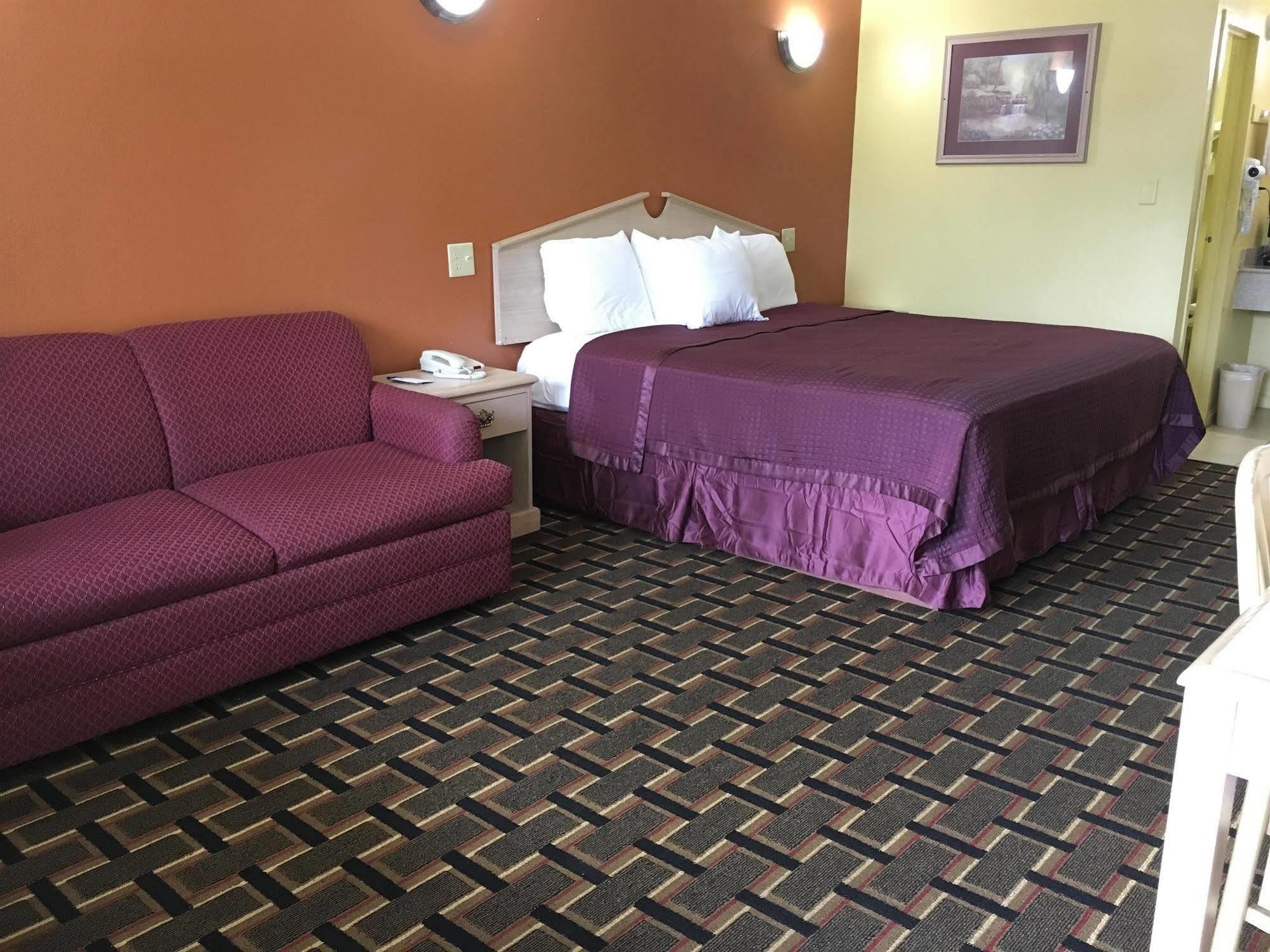 Americas Best Value Inn & Suites Greenville Esterno foto